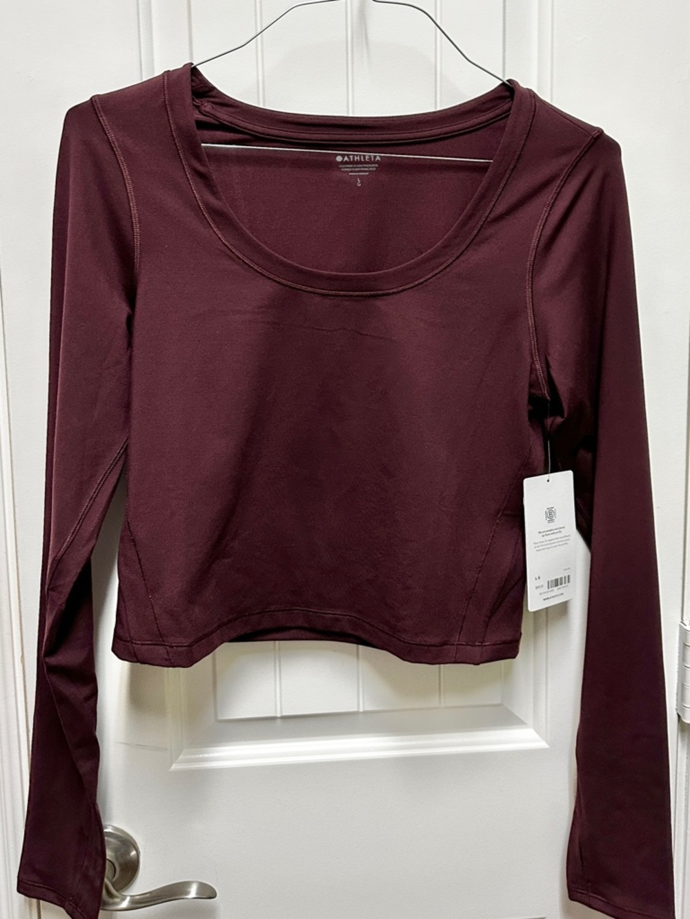 NWT! Athleta Women's Long-Sleeve Crop Top New With Tags Size Large